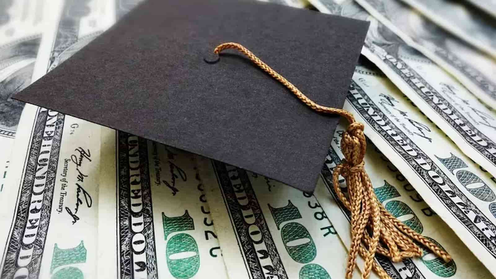 SAVE-Program-Student-Loans-What-is-the-lowest-monthly-payment-you-could-make-with-this-program.jpg